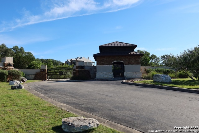 Listing photo id 4 for 000 Pr 2775  