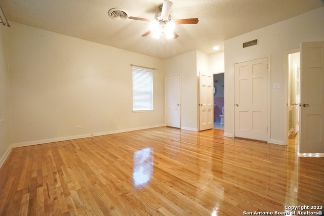 Image 18 of 31 For 149 Downing Dr