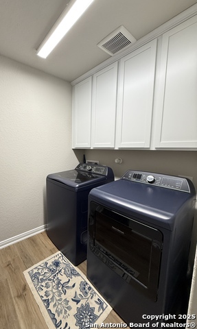 Image 13 of 15 For 9321 Bronze Cyn