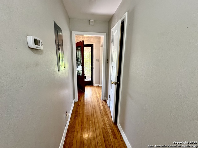 Image 13 of 21 For 391 Quentin