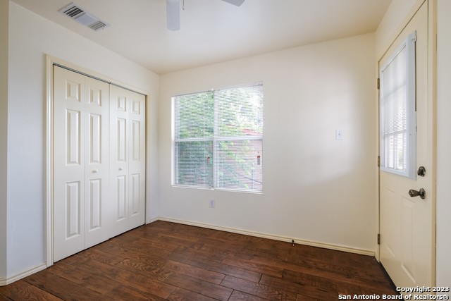 Image 22 of 26 For 120 Andrews St