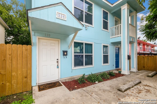 Image 3 of 26 For 120 Andrews St