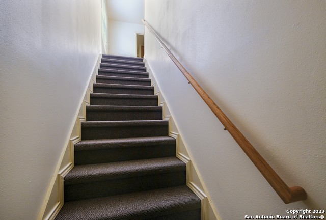 Image 5 of 26 For 120 Andrews St