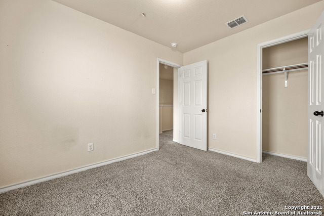 Image 12 of 17 For 4938 Flipper Dr