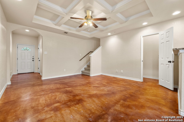 Image 3 of 17 For 4938 Flipper Dr