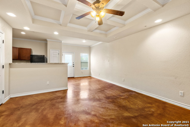 Image 7 of 17 For 4938 Flipper Dr