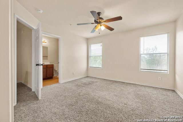 Image 9 of 17 For 4938 Flipper Dr