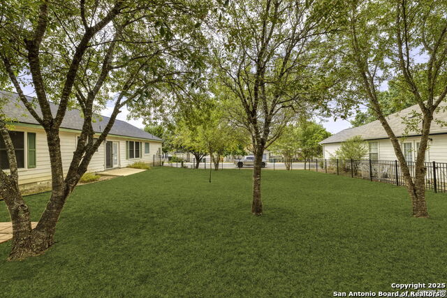 Image 21 of 24 For 1132 Mira Loma Lane