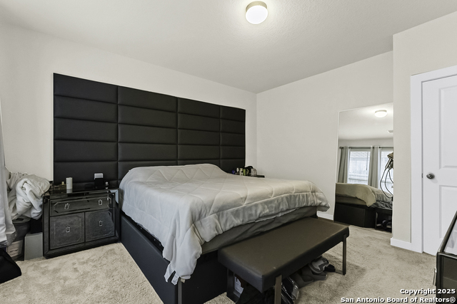 Image 13 of 22 For 6446 Babcock Rd #27