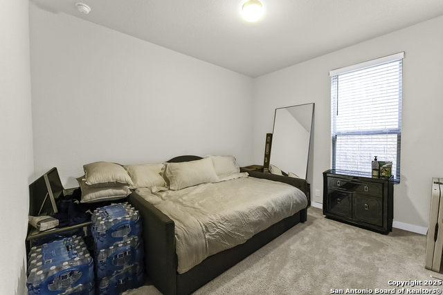 Image 17 of 22 For 6446 Babcock Rd #27