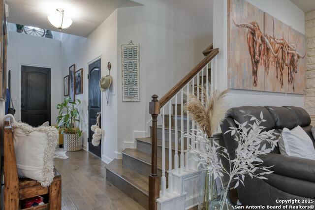 Image 4 of 28 For 1531 Esser Xing