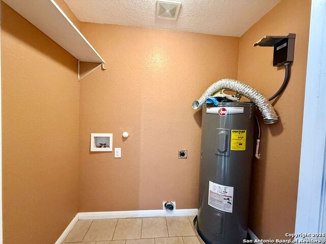 Image 15 of 17 For 3107 Travis W 1