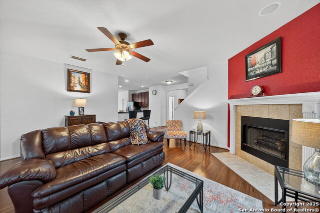 Image 10 of 36 For 614 Colosseo