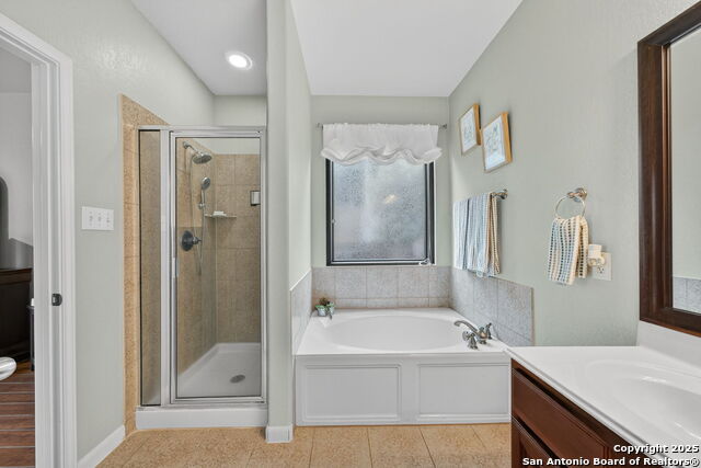 Image 25 of 36 For 614 Colosseo