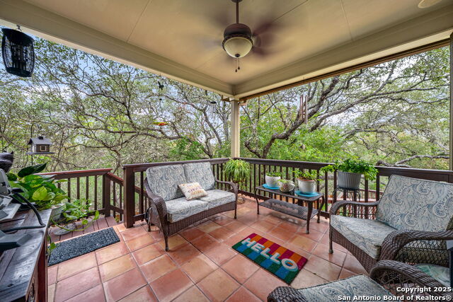 Image 32 of 36 For 614 Colosseo