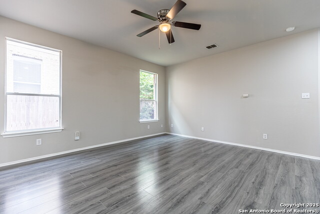 Image 11 of 32 For 6106 Briscoe Leaf