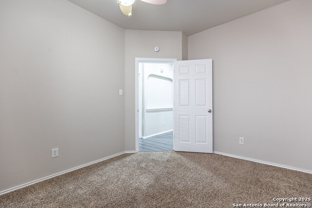 Image 20 of 32 For 6106 Briscoe Leaf