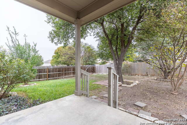 Image 27 of 32 For 6106 Briscoe Leaf