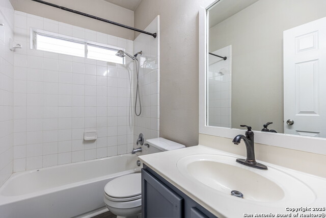 Image 7 of 32 For 6106 Briscoe Leaf