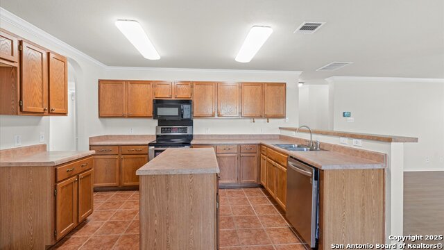 Image 10 of 35 For 4218 Whitney