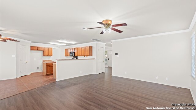 Image 12 of 35 For 4218 Whitney