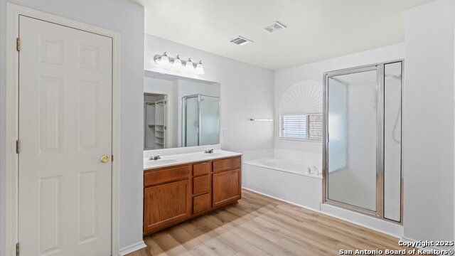 Image 17 of 35 For 4218 Whitney