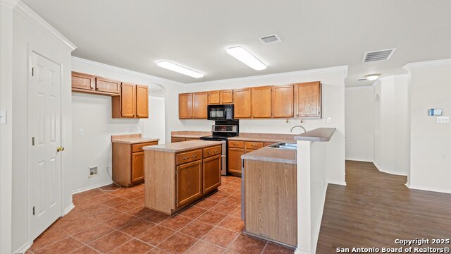 Image 9 of 35 For 4218 Whitney