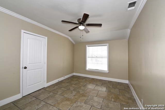 Image 23 of 40 For 623 Clower