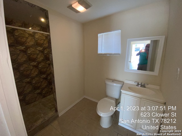 Image 37 of 40 For 623 Clower