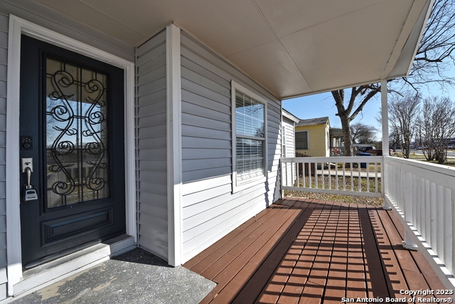 Image 5 of 40 For 623 Clower