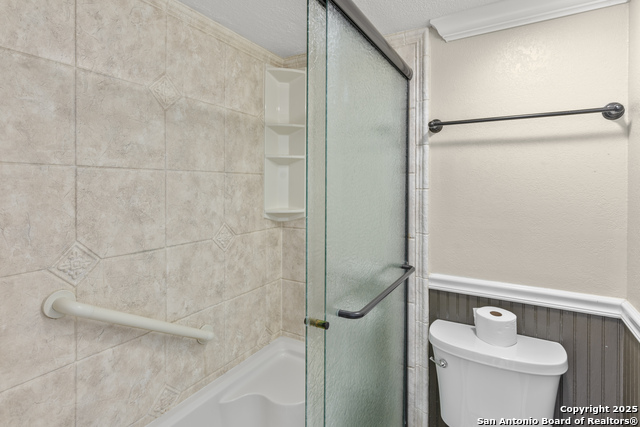 Image 21 of 40 For 6222 Bellwood St