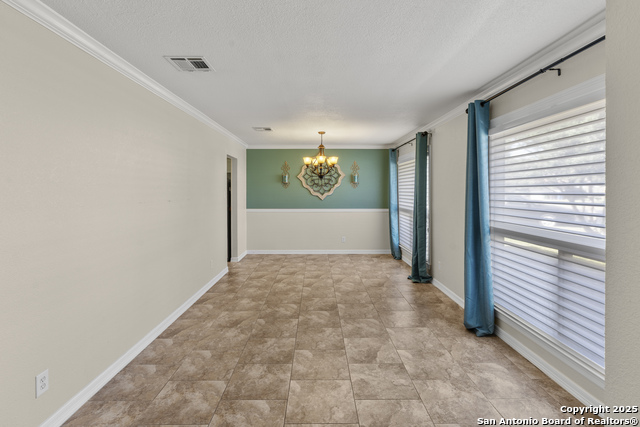 Image 5 of 40 For 6222 Bellwood St