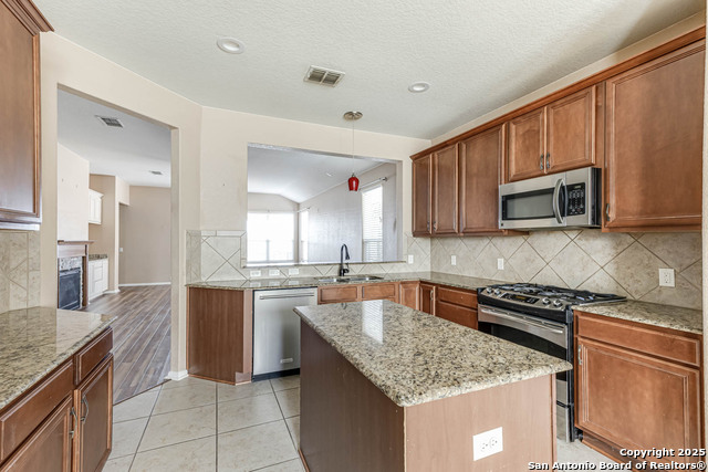 Image 7 of 33 For 16027 Shooting Star