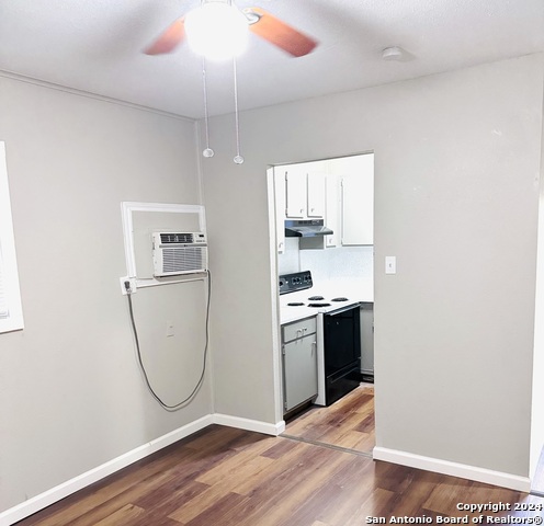 Image 6 of 9 For 7923 Donore 21