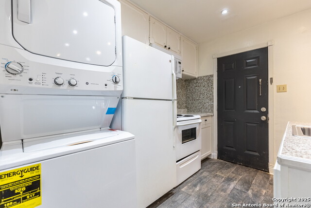 Image 13 of 28 For 6427 Wurzbach  Apt 24