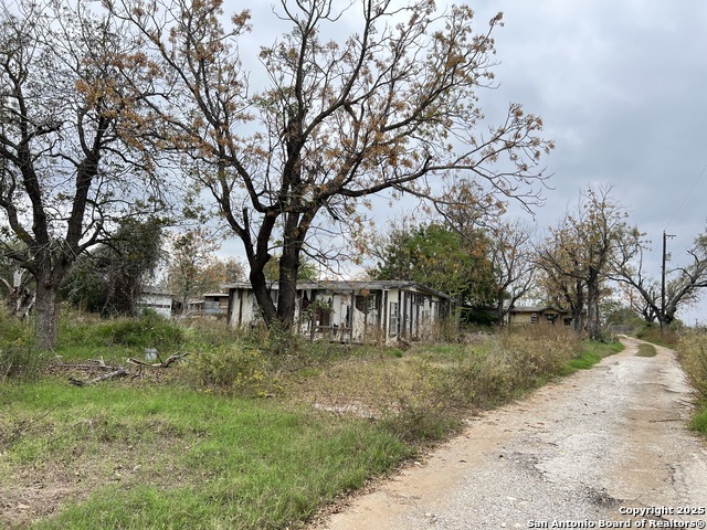 Image 4 of 8 For 560 Loop 1604 E