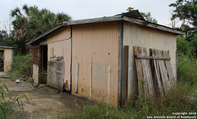 Image 8 of 8 For 560 Loop 1604 E