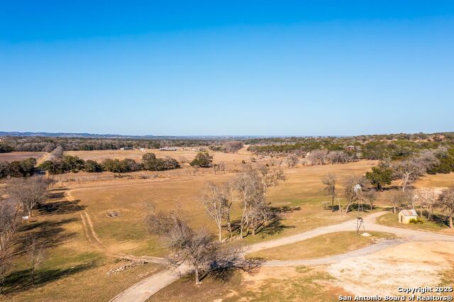 Image 12 of 20 For 327 Waring Welfare Road