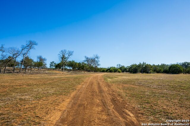 Image 14 of 20 For 327 Waring Welfare Road