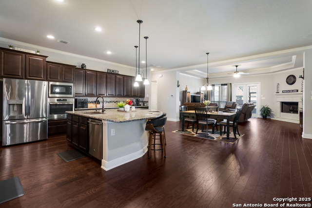 Image 3 of 35 For 10588 Gage Park