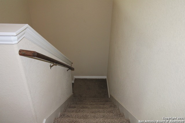 Image 11 of 26 For 9118 Hogarten