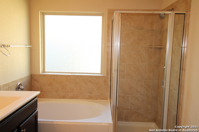 Image 17 of 26 For 9118 Hogarten