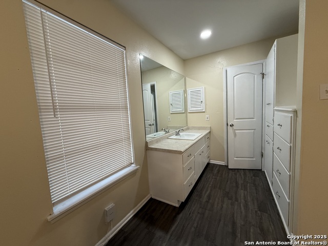 Image 12 of 19 For 10104 Ironside