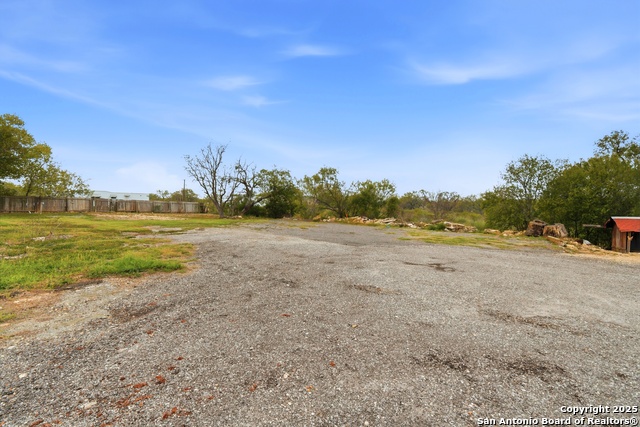 Image 22 of 32 For 9455 Foster Rd S