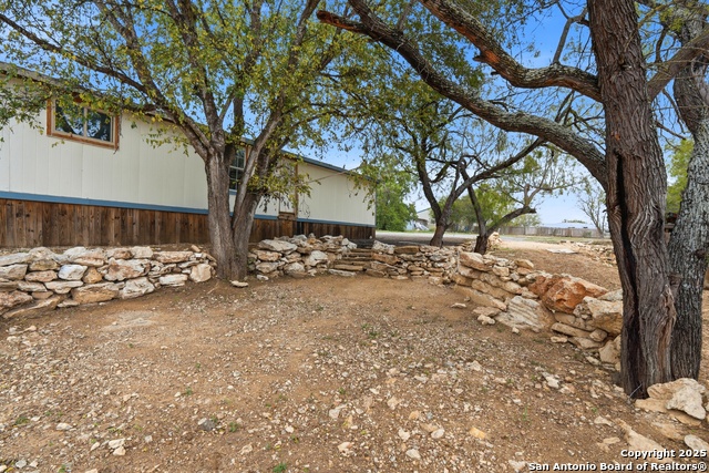 Image 24 of 32 For 9455 Foster Rd S