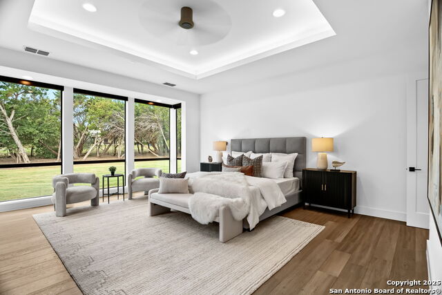 Listing photo id 21 for 211 Wellesley Hill