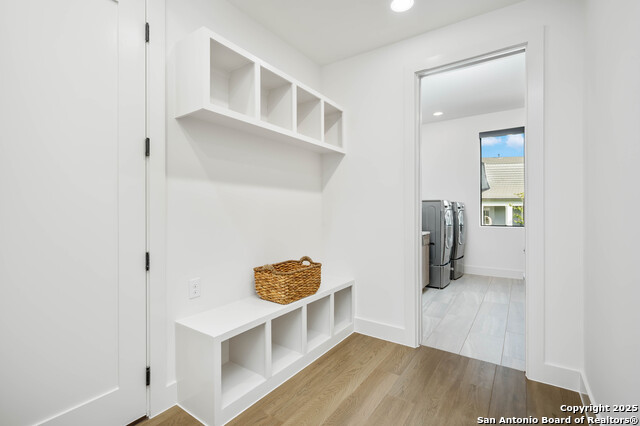 Listing photo id 33 for 211 Wellesley Hill