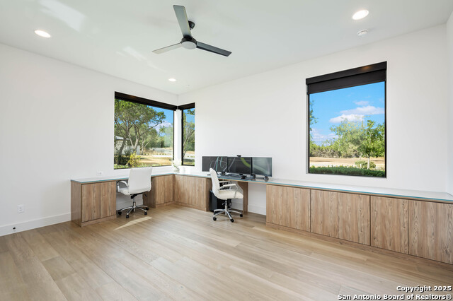 Listing photo id 36 for 211 Wellesley Hill