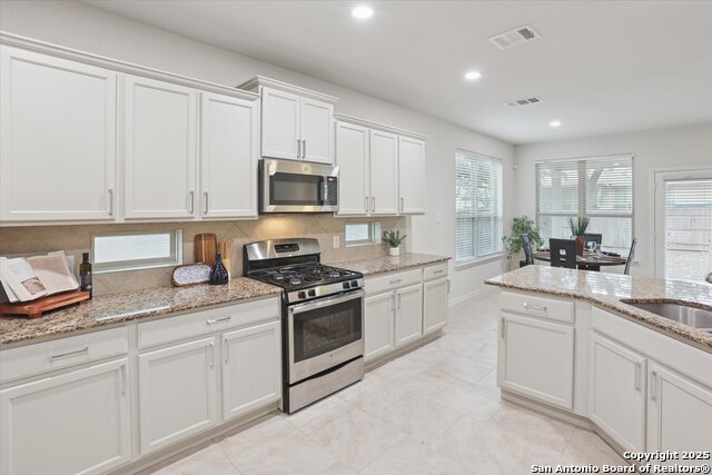 Image 12 of 36 For 715 Gallorette