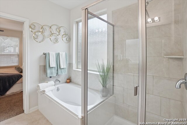 Image 19 of 36 For 715 Gallorette